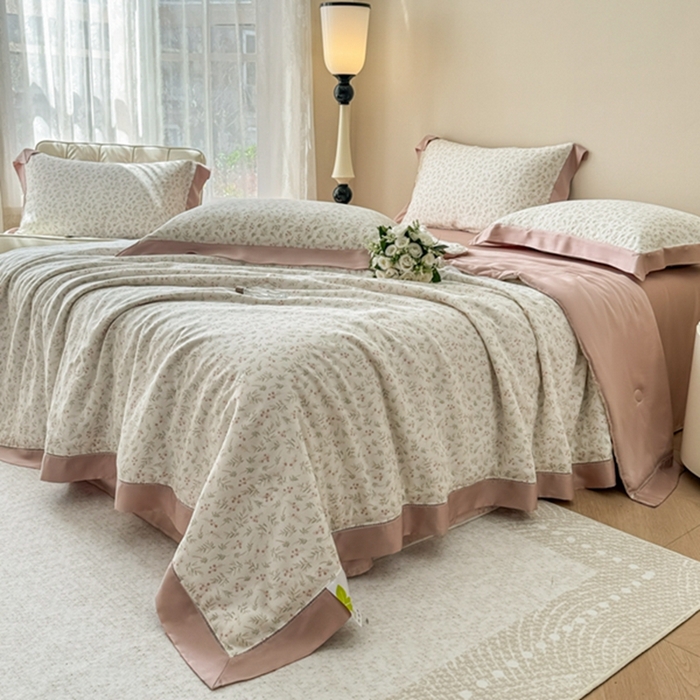 91家纺网 家纺一手货源 找家纺 若未2025新款法式莱赛尔天丝印花镂空夏被和夏被四件套 叶纷飞