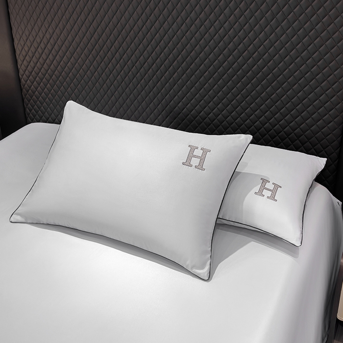 91家纺网 家纺一手货源 找家纺 星航家纺 2025新款轻奢夏被四件套晾感冰丝空调被水洗冰丝夏被 浅灰