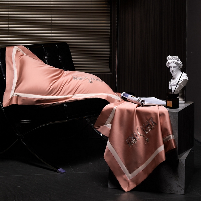 91家纺网 家纺一手货源 找家纺 琉宿2025新款50s双股长绒棉四件套-索菲亚 索菲亚-胭脂红