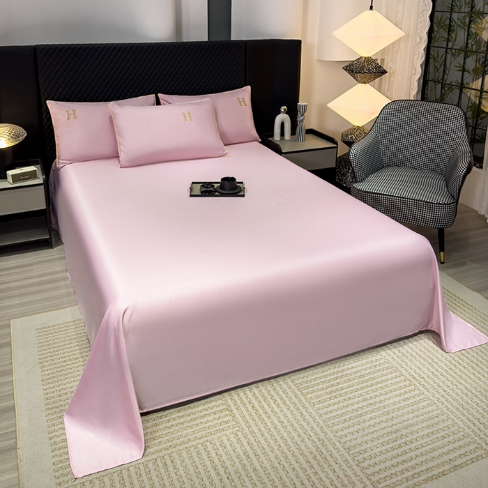 91家纺网 家纺一手货源 找家纺 星航家纺 2025新款轻奢夏被四件套晾感冰丝空调被水洗冰丝夏被 少女粉