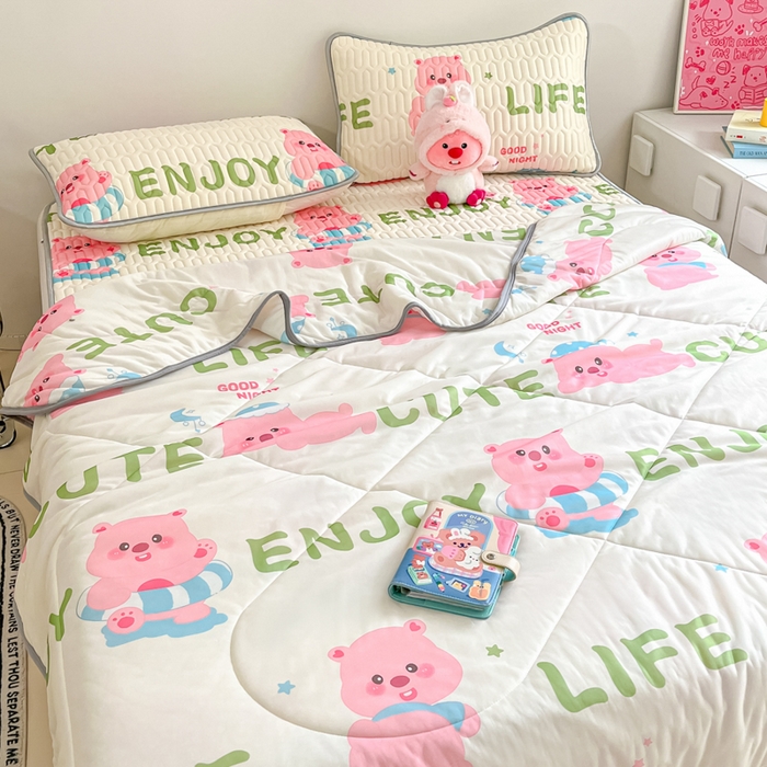 91家纺网 家纺一手货源 找家纺 沐慕 2024新款小清新凉感丝夏被四件套空调被夏季被芯 可爱粉猪