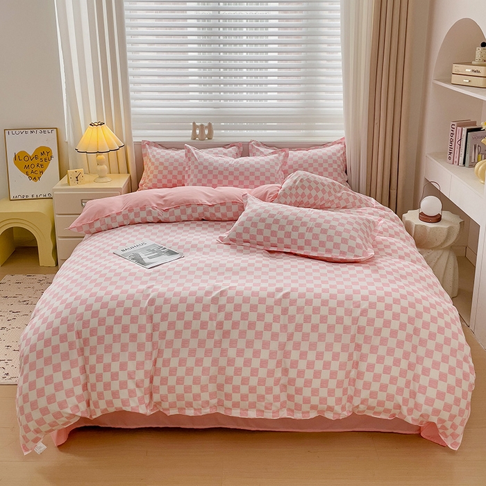 91家纺网 家纺一手货源 找家纺 楠沐家纺 2025新款亲肤柔软水洗棉磨毛四件套 棋盘格粉