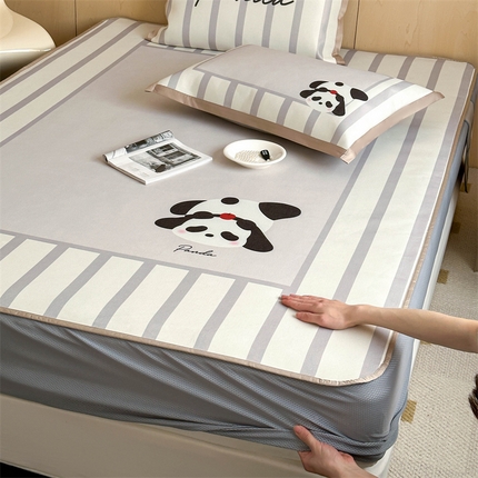 91家纺网 家纺一手货源 找家纺 三味舒屋2025新款抗菌大版数码印花冰丝席 （新升级7A抗菌）床笠款 倒立熊