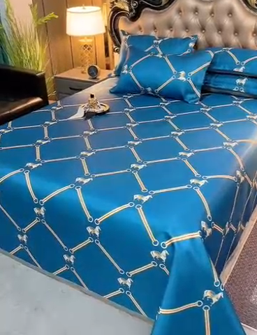 91家纺网 家纺一手货源 找家纺 梵克保罗 2024新款印花冰丝凉席套件-系列一 马到成功