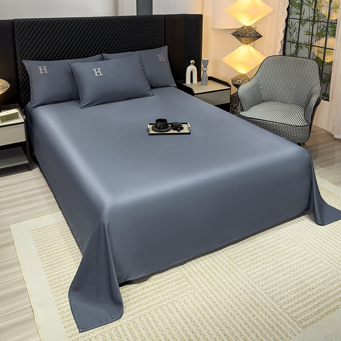 91家纺网 家纺一手货源 找家纺 星航家纺 2025新款轻奢夏被四件套晾感冰丝空调被水洗冰丝夏被 宝石蓝