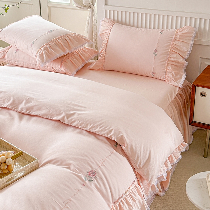 91家纺网 家纺一手货源 找家纺 （总）亲亲公主 2025新款亲肤舒适全棉绣花公主风四件套-彩色玫瑰