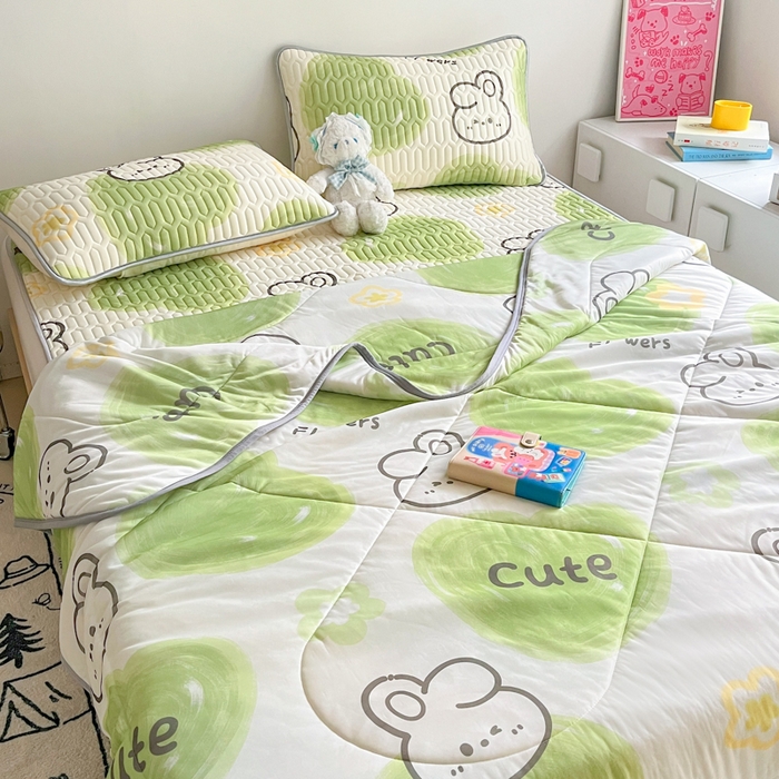 91家纺网 家纺一手货源 找家纺 沐慕 2024新款小清新凉感丝夏被四件套空调被夏季被芯 森系兔