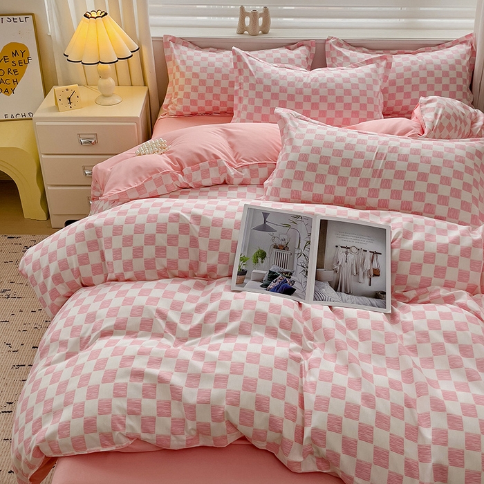 91家纺网 家纺一手货源 找家纺 楠沐家纺 2025新款亲肤柔软水洗棉磨毛四件套 棋盘格粉