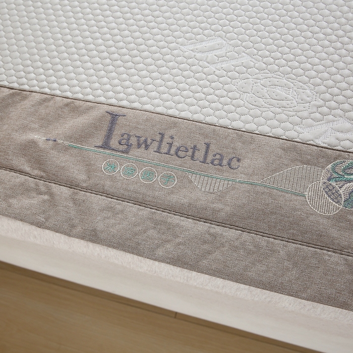 91家纺网 家纺一手货源 找家纺 青雅 2025新款凉感因子凉豆豆凉席 字母-香槟