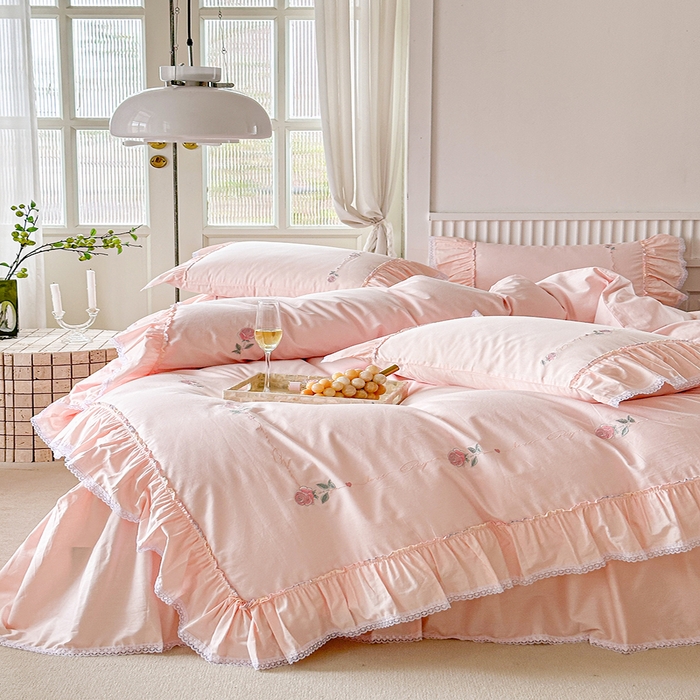 91家纺网 家纺一手货源 找家纺 （总）亲亲公主 2025新款亲肤舒适全棉绣花公主风四件套-彩色玫瑰