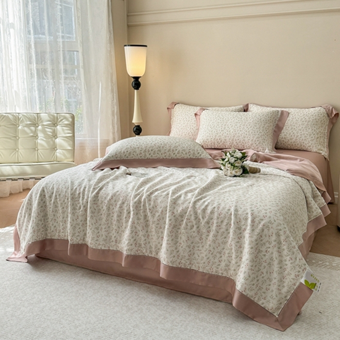 91家纺网 家纺一手货源 找家纺 若未2025新款法式莱赛尔天丝印花镂空夏被和夏被四件套 叶纷飞