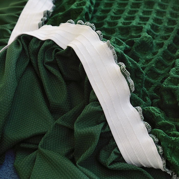 91家纺网 家纺一手货源 找家纺 启博家纺 2024新款简约舒适泡泡纱系列-裙边换鞋凳套（脚踏套沙发凳套） 橄榄绿