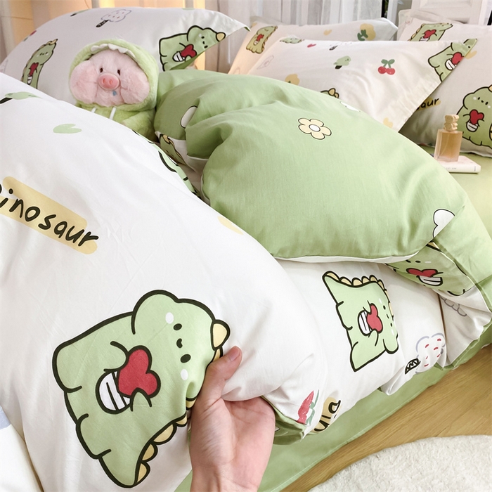 91家纺网 家纺一手货源 找家纺 铭博家纺 2024新款全棉印花四件套 小恐龙