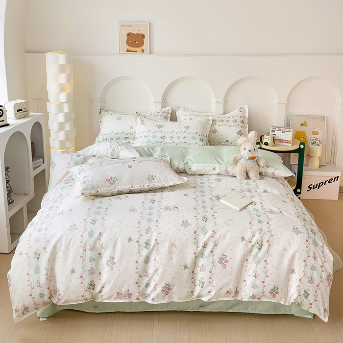 91家纺网 家纺一手货源 找家纺 楠沐家纺 2025新款亲肤柔软水洗棉磨毛印花四件套草莓小兔绿