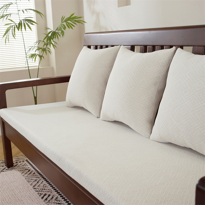 91家纺网 家纺一手货源 找家纺 共鸣沙发垫 2024新款50D高密度高回弹四季款海绵沙发垫 回形格米色