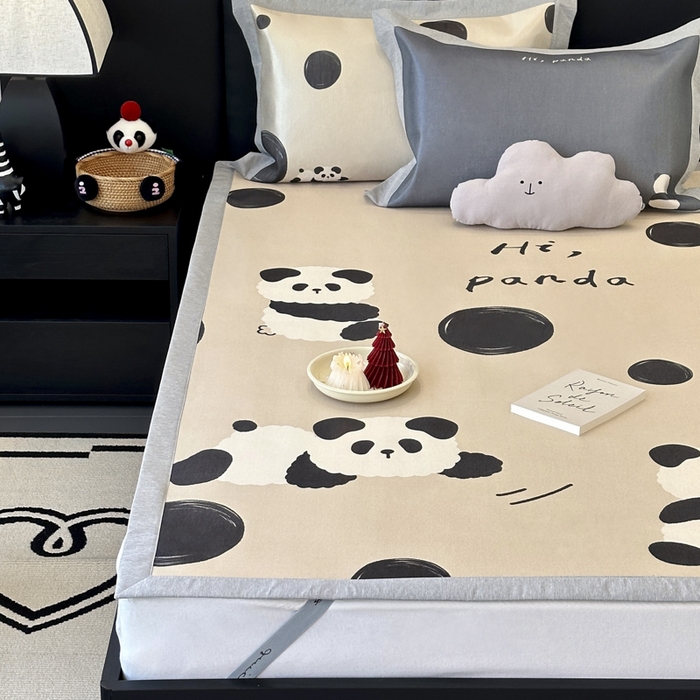 91家纺网 家纺一手货源 找家纺 JUICY 橘滋家纺 2024新款A类数码印花抑菌冰丝床席款床笠款软凉席套件 圈圈熊猫（平席款）