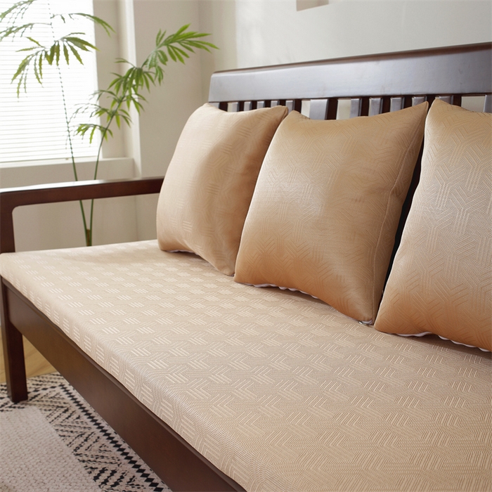 91家纺网 家纺一手货源 找家纺 共鸣沙发垫 2024新款50D高密度高回弹冰丝冰藤海绵沙发垫 冰丝金