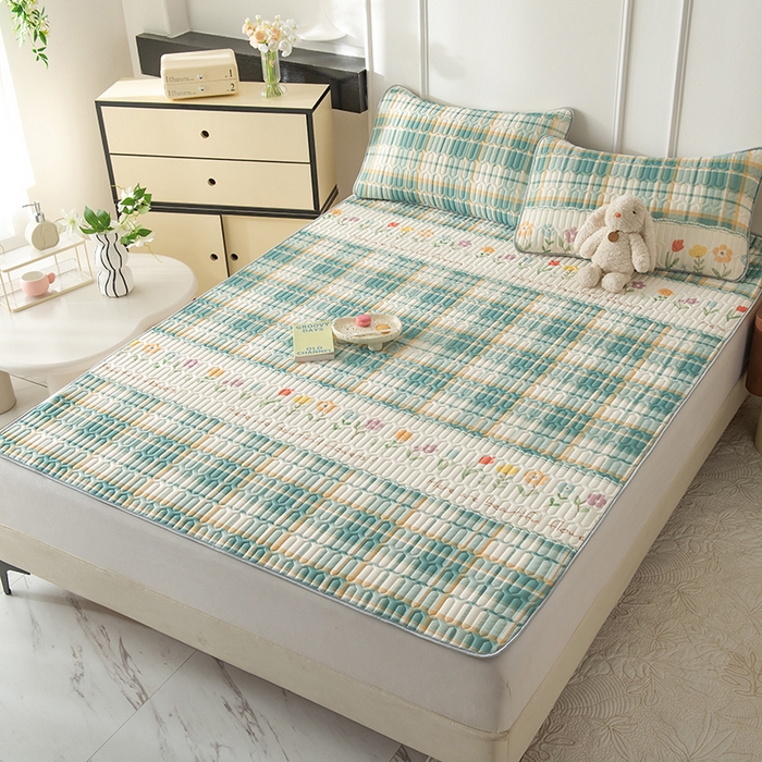 91家纺网 家纺一手货源 找家纺 佳梦达 新款0.4厚度纯色凉感丝乳胶凉席三件套（风格二） 一路生花