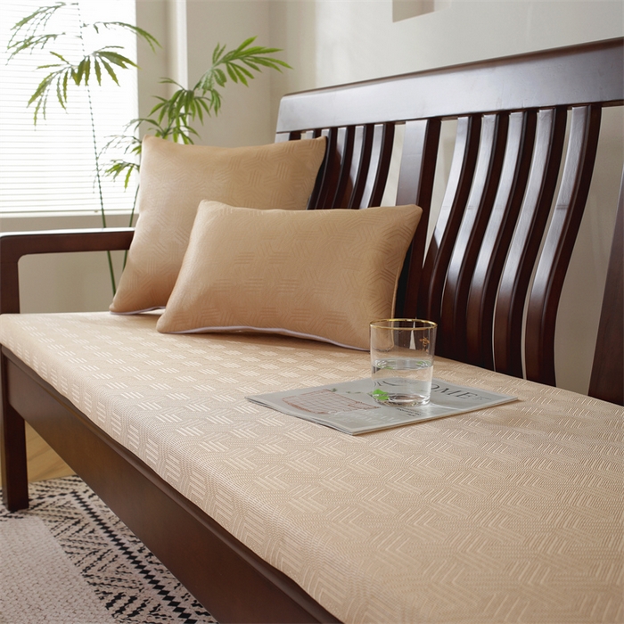 91家纺网 家纺一手货源 找家纺 共鸣沙发垫 2024新款50D高密度高回弹冰丝冰藤海绵沙发垫 冰丝金