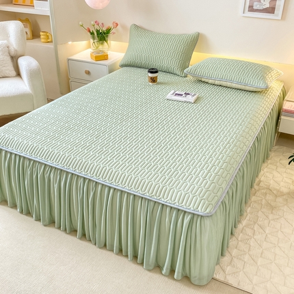 91家纺网 家纺一手货源 找家纺 康纳利 2024新款纯色加厚床裙乳胶凉席三件套夏被四件套 秋香绿