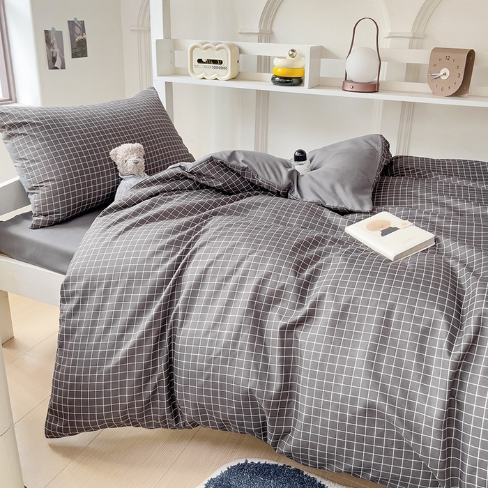 91家纺网 家纺一手货源 找家纺 楠沐家纺 2025新款无印风亲肤柔软水洗棉磨毛学生床四件套 黑小格