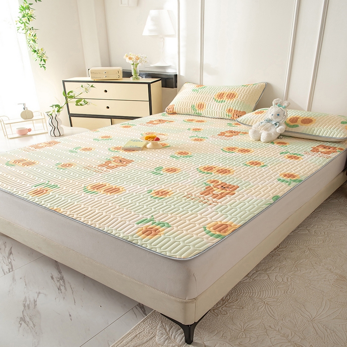 91家纺网 家纺一手货源 找家纺 佳梦达 新款0.4厚度纯色凉感丝乳胶凉席三件套（风格二） 向阳熊熊