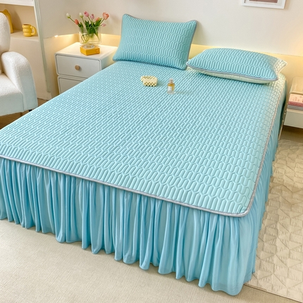 91家纺网 家纺一手货源 找家纺 康纳利 2024新款纯色加厚床裙乳胶凉席三件套夏被四件套 湖蓝
