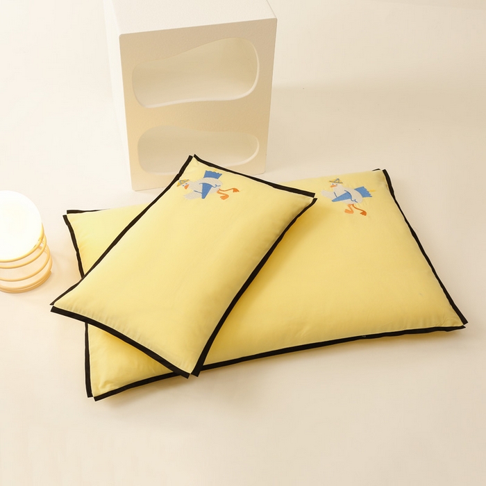 91家纺网 家纺一手货源 找家纺 喜多兔儿童家纺 2024新款高精密纯棉水洗棉枕套 黄色小鸭子