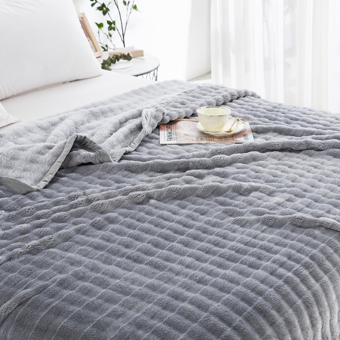 91家纺网 家纺一手货源 找家纺 美伦美焕 2024新款泡泡绒空调毯毛毯 烟灰