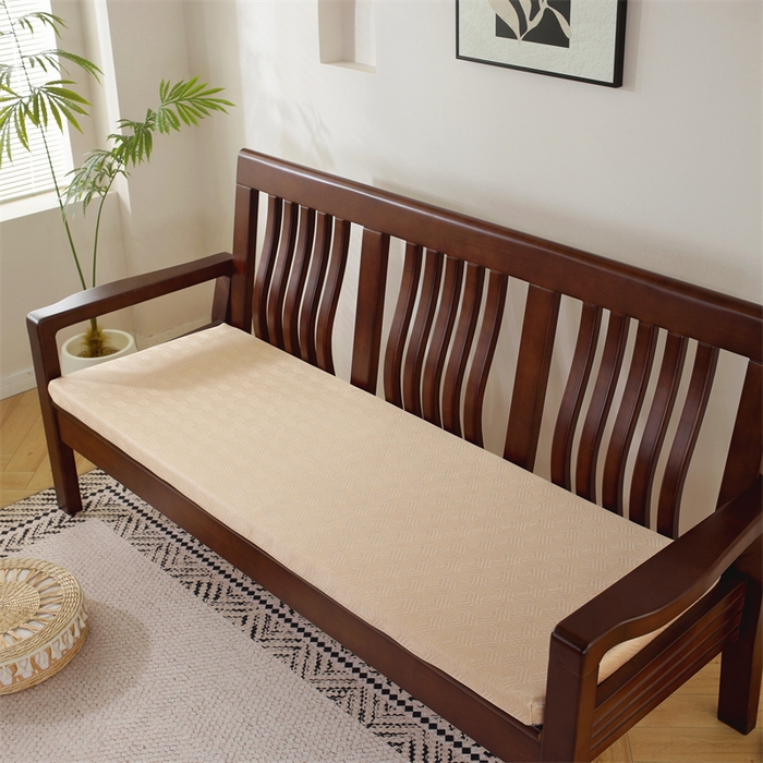 91家纺网 家纺一手货源 找家纺 共鸣沙发垫 2024新款50D高密度高回弹冰丝冰藤海绵沙发垫 冰丝金