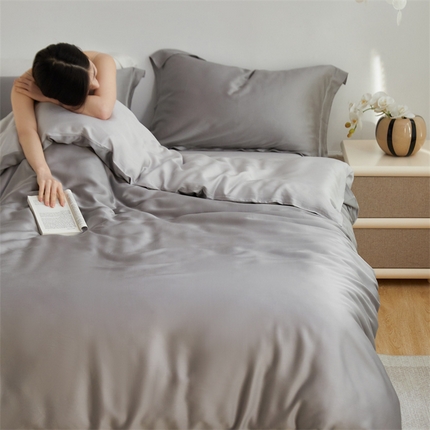91家纺网 家纺一手货源 找家纺 ROZ home 蕊姿家居 2024新款亲肤舒适60支兰精天丝四件套 都市灰＋月白灰