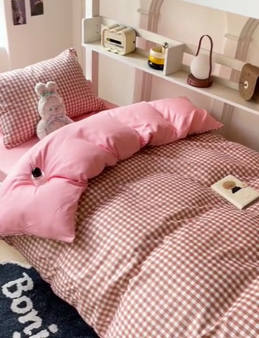 91家纺网 家纺一手货源 找家纺 楠沐家纺 2025新款无印风亲肤柔软水洗棉磨毛学生床四件套 玉小格