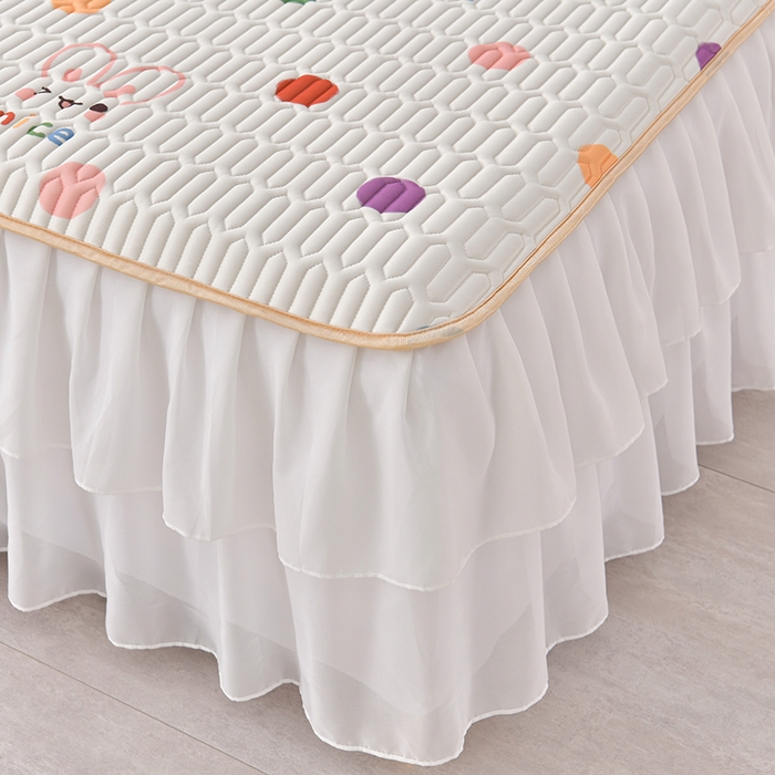 91家纺网 家纺一手货源 找家纺 民新 2024直播爆款韩版花边纯色小清新乳胶凉席床裙三件套 萌萌兔