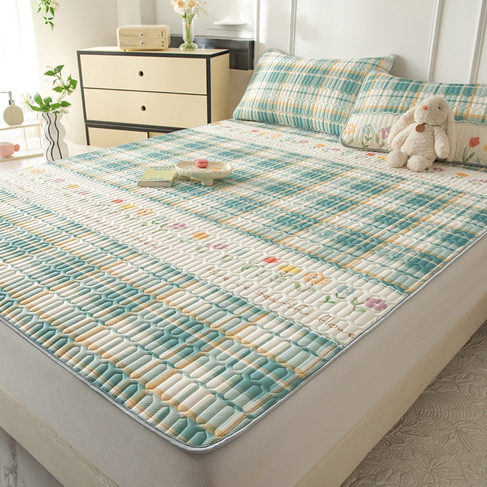 91家纺网 家纺一手货源 找家纺 佳梦达 新款0.4厚度纯色凉感丝乳胶凉席三件套（风格二） 一路生花