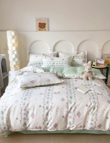 91家纺网 家纺一手货源 找家纺 楠沐家纺 2025新款亲肤柔软水洗棉磨毛印花四件套草莓小兔绿