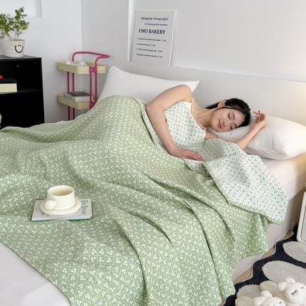 91家纺网 家纺一手货源 找家纺 （总）麻依 2024新款四层纱布天丝床盖毛巾被盖毯