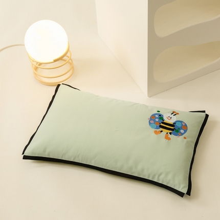 喜多兔儿童家纺 2024新款高精密纯棉水洗棉枕套 绿色小蜜蜂