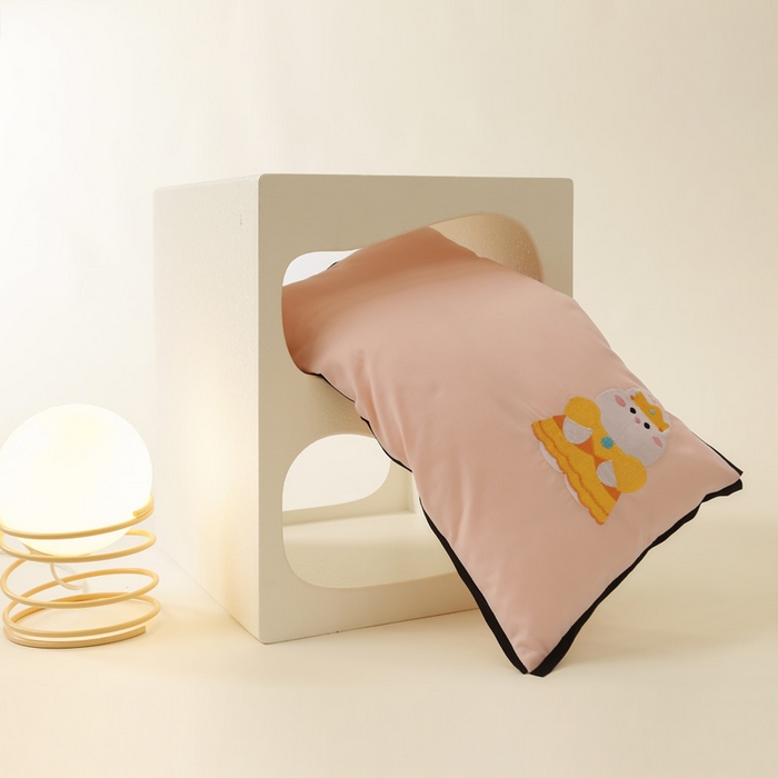 91家纺网 家纺一手货源 找家纺 喜多兔儿童家纺 2024新款高精密纯棉水洗棉枕套 粉色小兔子