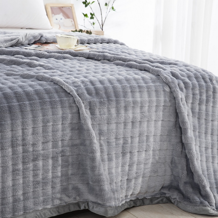 91家纺网 家纺一手货源 找家纺 美伦美焕 2024新款泡泡绒空调毯毛毯 烟灰