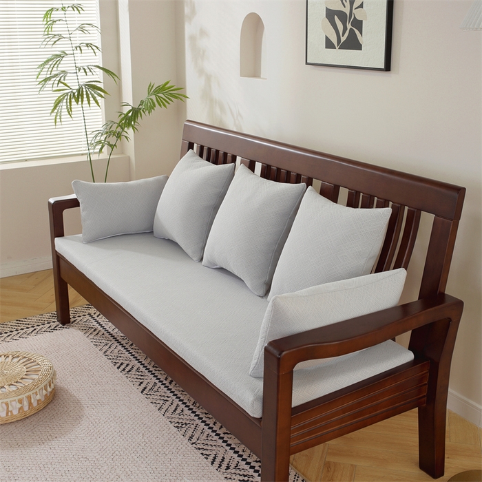 91家纺网 家纺一手货源 找家纺 共鸣沙发垫 2024新款50D高密度高回弹四季款海绵沙发垫 回形格灰色