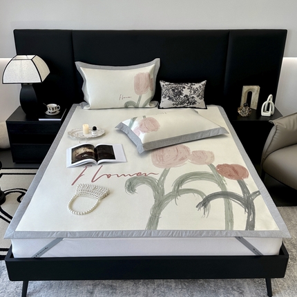 91家纺网 家纺一手货源 找家纺 JUICY 橘滋家纺 2024新款A类数码印花抑菌冰丝床席款床笠款软凉席套件 茜茜花园（平席款）