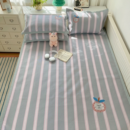 91家纺网 家纺一手货源 找家纺 （总）顾里家纺 2024新款Chic韩系数码印绣养生冰藤席凉席套件