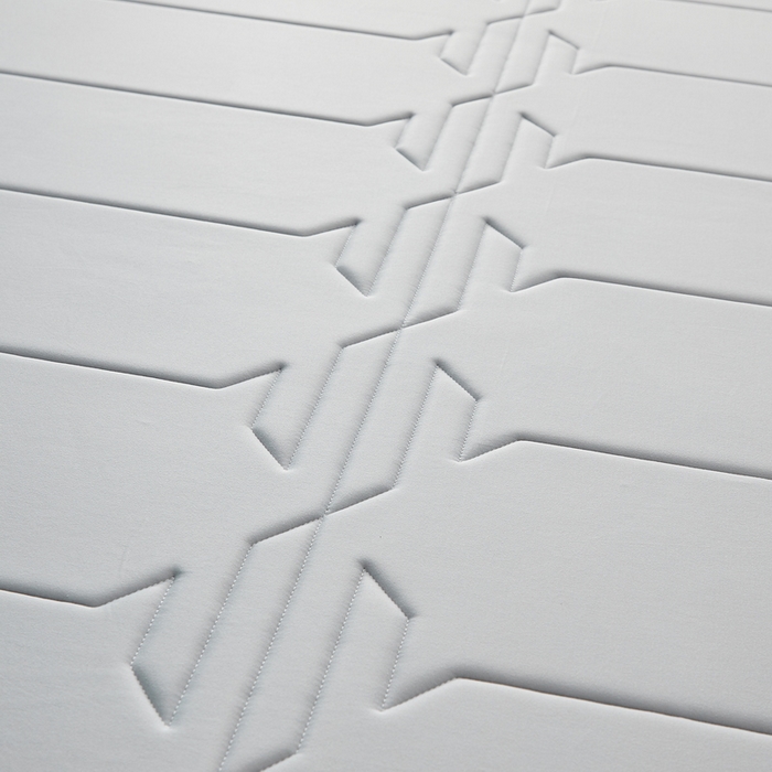 91家纺网 家纺一手货源 找家纺 祁恋婷家居 2024新款牛奶丝乳胶记忆棉床垫【床垫遮盖物】 梦幻灰