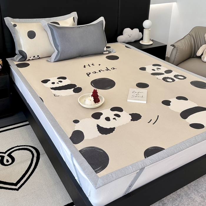 91家纺网 家纺一手货源 找家纺 JUICY 橘滋家纺 2024新款A类数码印花抑菌冰丝床席款床笠款软凉席套件 圈圈熊猫（平席款）