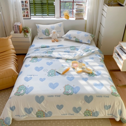 91家纺网 家纺一手货源 找家纺 暖生活 2025新款冰激淋凉感丝夏被系列