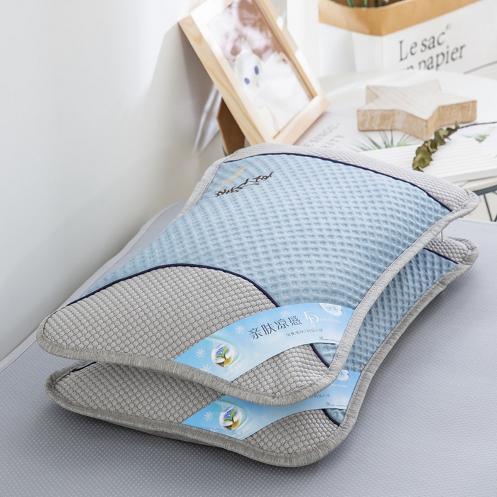 91家纺网 家纺一手货源 找家纺 纽乐 2024新款凉感冰豆豆枕茉莉花填充枕芯 35*55cm/只 蓝灰