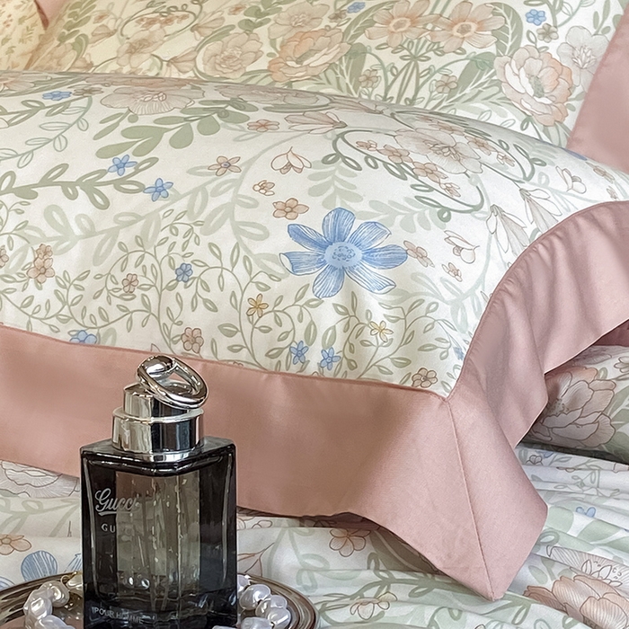 91家纺网 家纺一手货源 找家纺 梵克保罗 2024新款莱赛尔数码印花夏被四件套 花海缠绵