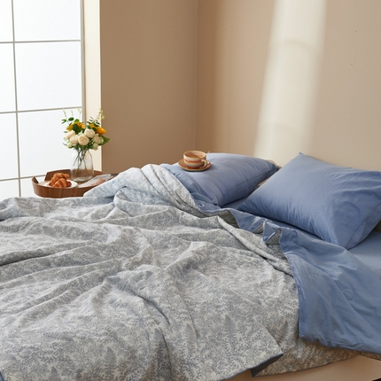 91家纺网 家纺一手货源 找家纺 （总）良品汇馆 日式无印田园碎花大豆夏被良品全棉印花空调被子夏季轻薄柔软被芯