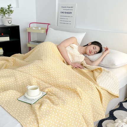 91家纺网 家纺一手货源 找家纺 （总）麻依 2024新款四层纱布天丝床盖毛巾被盖毯