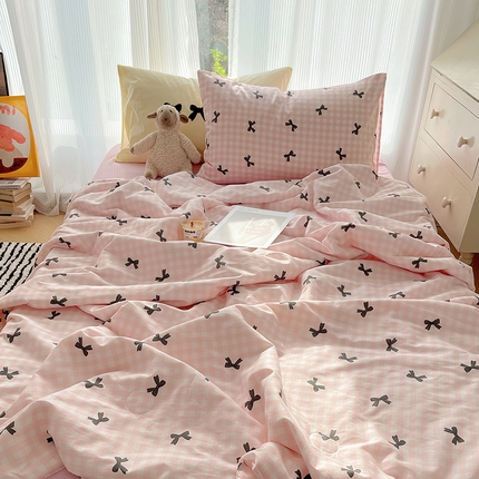 桃子家居 2024新款A类纯棉水洗棉毛巾绣奶油蝴蝶结夏被四件套单夏被单品系列 水洗纯棉夏被-奶油蝴蝶结粉黑